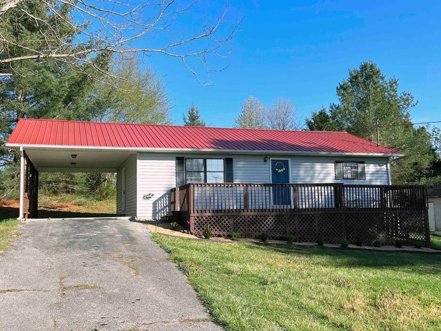 Charming House In Sevierville Family Friendly Quiet Location Close To Wilderness Экстерьер фото